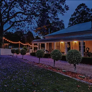 Wintergreen Manor At Guest house